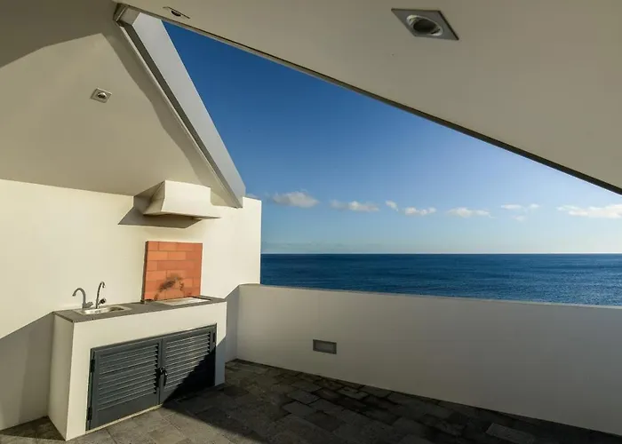 Casa Taipas * Vila Franca do Campo